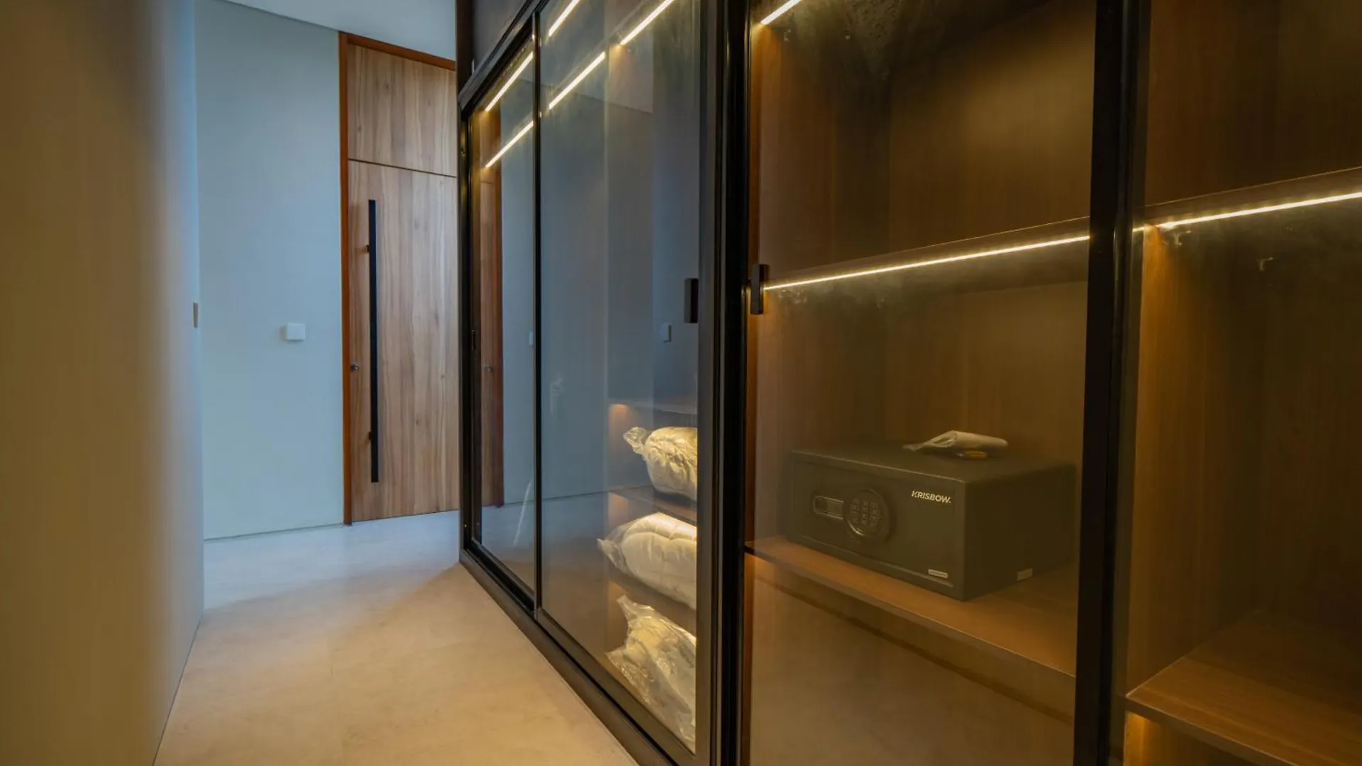 Villa Celestia - Ocean View Villa In Uluwatu أُلُواتو