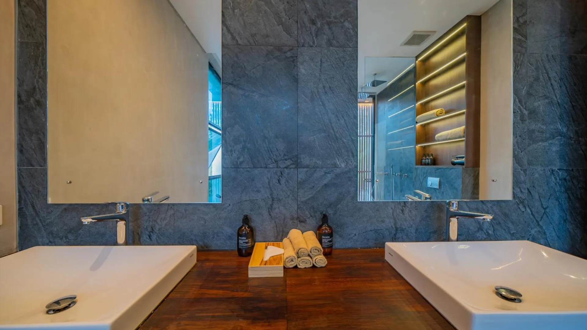 Villa Celestia - Ocean View Villa In Uluwatu